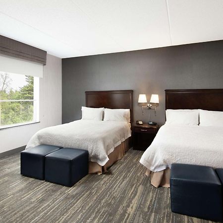 Hampton Inn & Suites By Hilton Барри Экстерьер фото