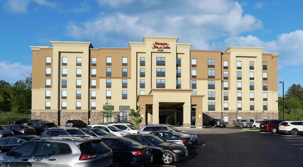 Hampton Inn & Suites By Hilton Барри Экстерьер фото